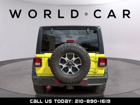 Used 2022 Jeep Wrangler Rubicon w/ Cold Weather Group AWD/4WD image 7