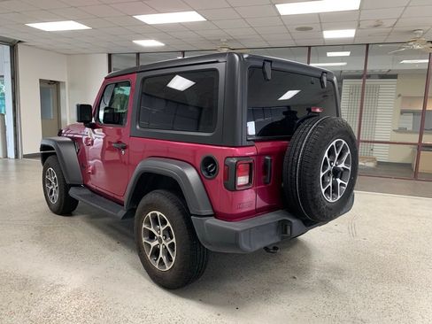 Used 2024 Jeep Wrangler Sport AWD/4WD image 5
