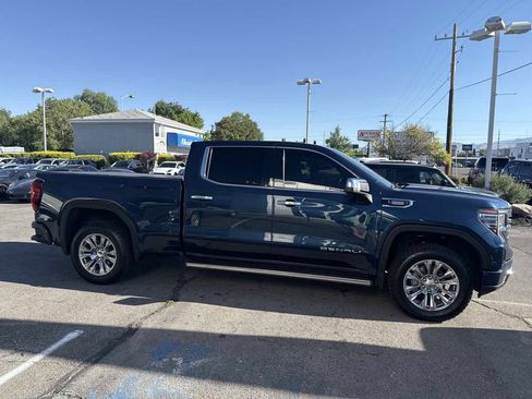 Used 2022 GMC Sierra 1500 Denali AWD/4WD image 5