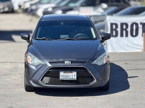 Used 2016 Scion iA FWD image 4