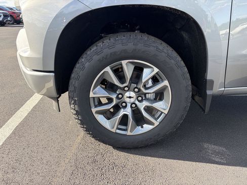 New 2026 Chevrolet Silverado 1500 RST AWD/4WD image 10