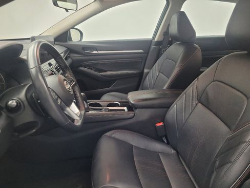 Used 2023 Nissan Altima 2.5 SR w/ SR Premium Package FWD image 17