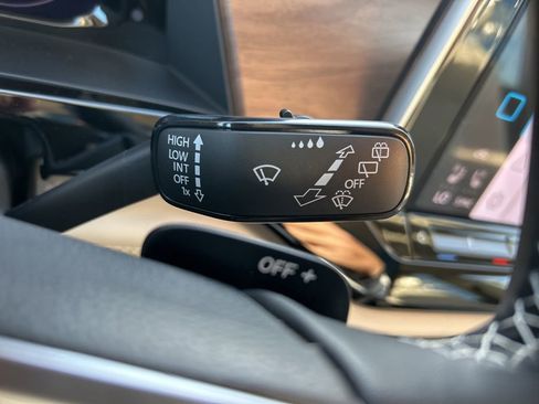 New 2026 Volkswagen Atlas SE image 24