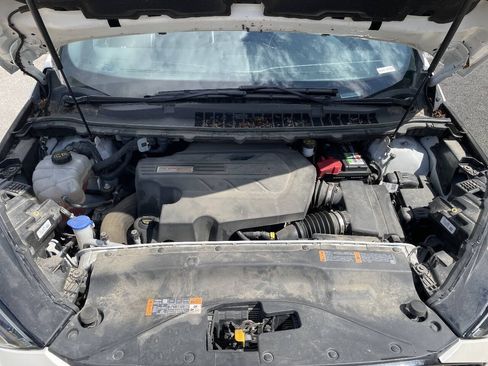 Used 2019 Ford Edge ST w/ Cold Weather Package AWD/4WD image 34