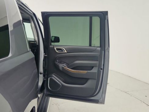 Used 2020 GMC Yukon XL Denali w/ Open Road Package image 27