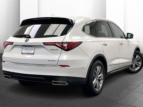 Used 2024 Acura MDX SH-AWD image 11