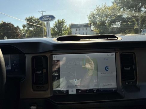 Used 2022 Ford Bronco Outer Banks image 29