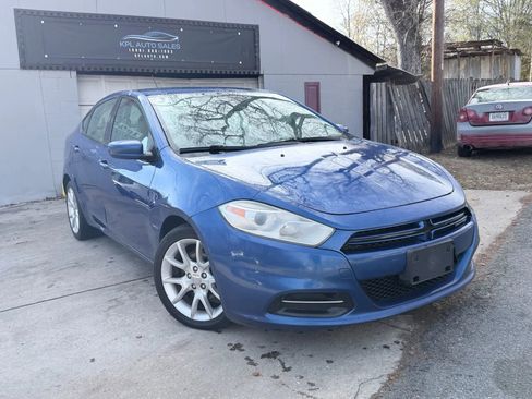 Used 2013 Dodge Dart SXT image 2