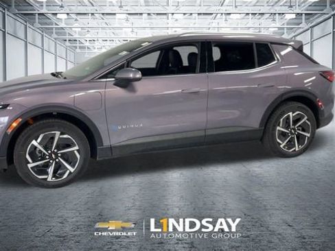 New 2026 Chevrolet Equinox EV LT image 6