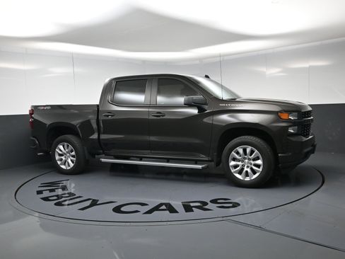 Used 2022 Chevrolet Silverado 1500 Custom w/ Safety Confidence Package AWD/4WD image 15