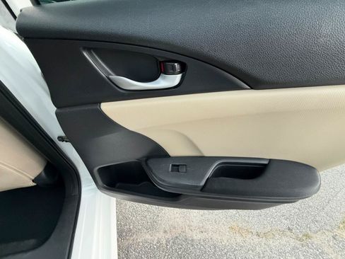 Used 2016 Honda Civic EX image 16