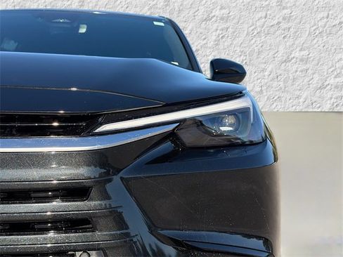 New 2026 Lexus TX 500h AWD image 9