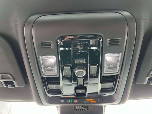 New 2026 GMC Yukon XL Denali w/ Sun & Power Step Package AWD/4WD image 31