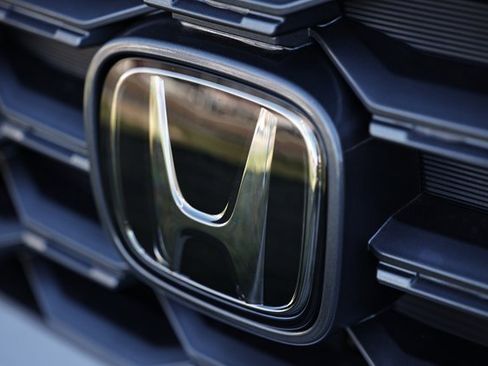 Certified 2025 Honda Pilot EX-L image 15