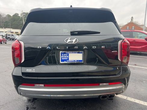 Used 2023 Hyundai Palisade Calligraphy image 7