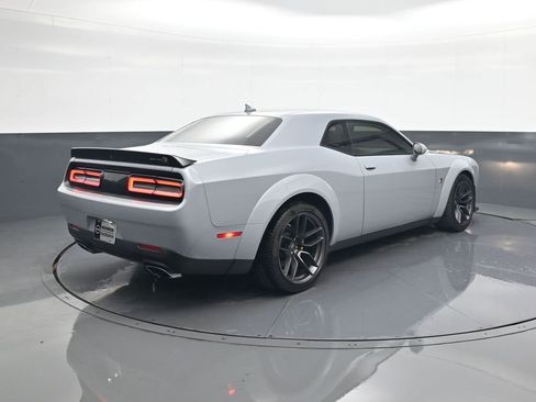 Used 2021 Dodge Challenger R/T Scat Pack image 7