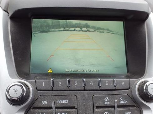 Used 2017 GMC Terrain SLE w/ Convenience Package image 25