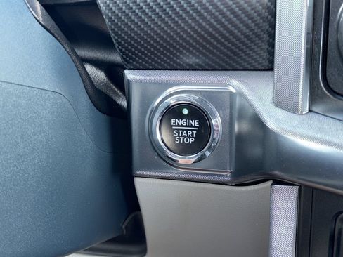 Used 2022 Ford F150 Limited AWD/4WD image 11