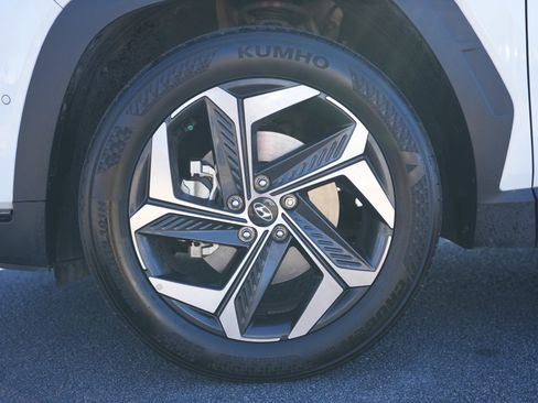 Used 2023 Hyundai Tucson Limited image 30