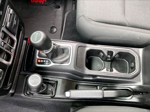 Used 2020 Jeep Gladiator Sport w/ Quick Order Package 24S image 20