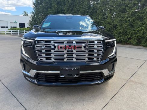 New 2026 GMC Acadia Denali w/ Super Cruise Package AWD/4WD image 6