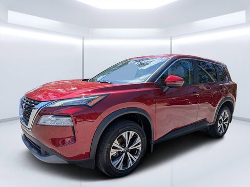 Used 2023 Nissan Rogue SV image 7