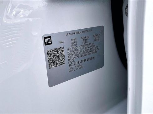 Used 2025 Chevrolet Malibu LT image 35