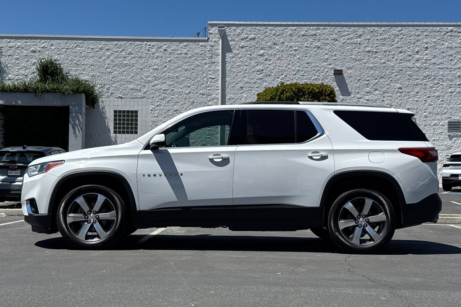 Used 2018 Chevrolet Traverse LT w/ LPO, Floor Liner Package AWD/4WD image 8