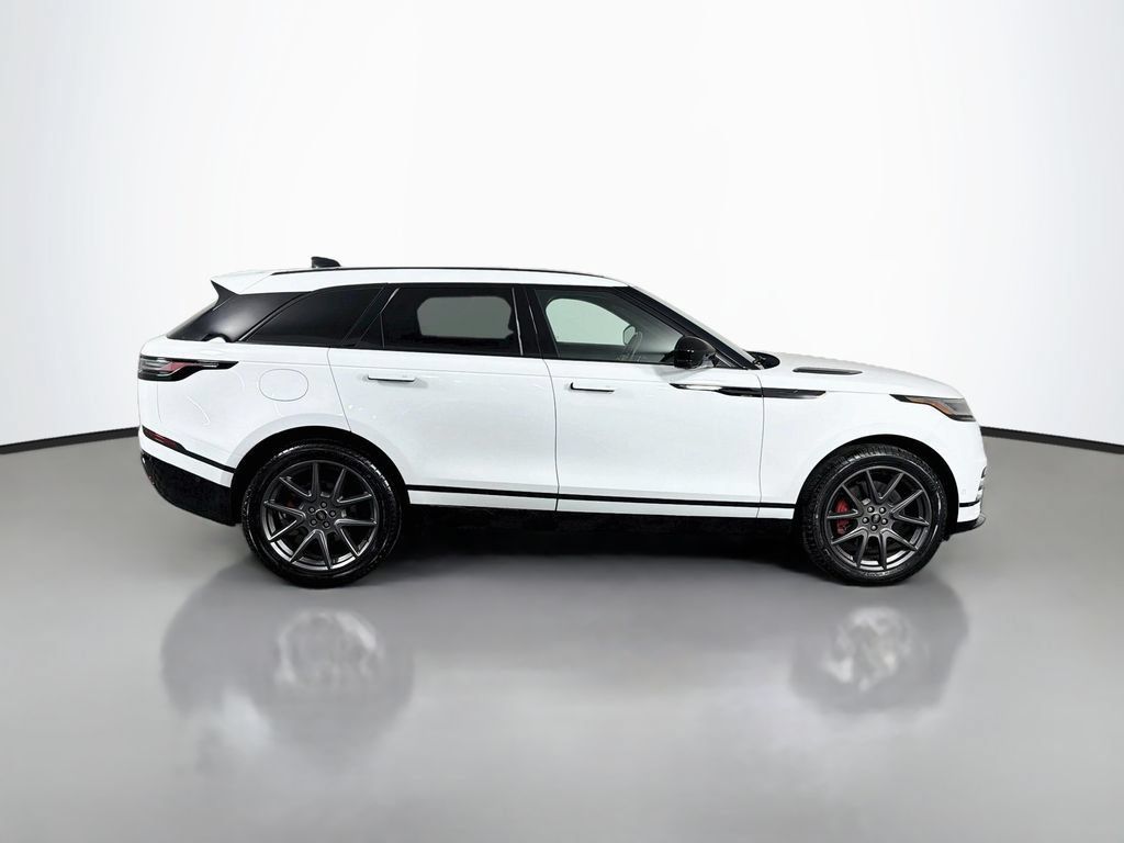 Used 2025 Land Rover Range Rover Velar Dynamic HSE AWD/4WD image 4