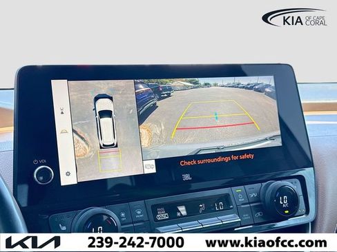 Used 2024 Toyota Grand Highlander AWD image 36