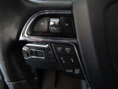 Used 2019 Lincoln Navigator Reserve w/ Cargo Package image 15