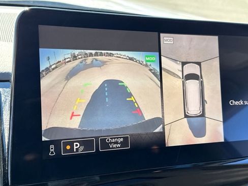 Used 2022 Nissan Armada SL image 23