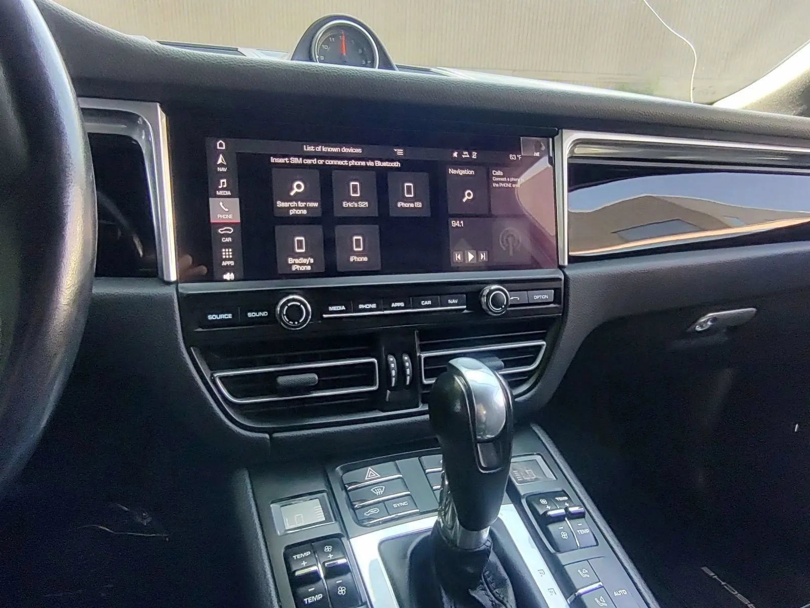 Used 2019 Porsche Macan AWD/4WD image 26