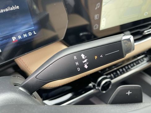 New 2026 Chevrolet Equinox ACTIV w/ Convenience Package III image 20