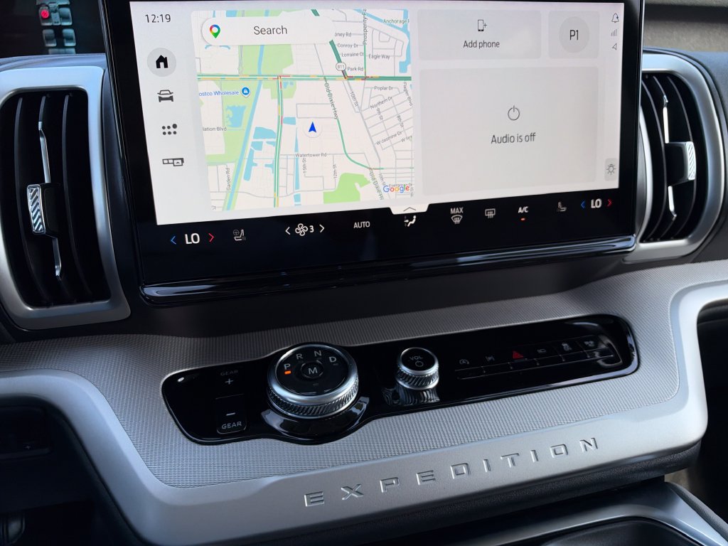 New 2027 Ford Expedition Max Active RWD image 9
