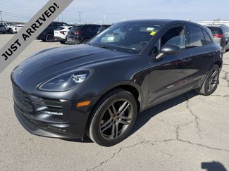Used 2020 Porsche Macan video 1