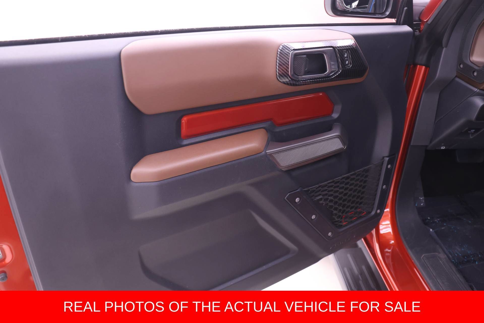 Used 2022 Ford Bronco Outer Banks AWD/4WD image 9