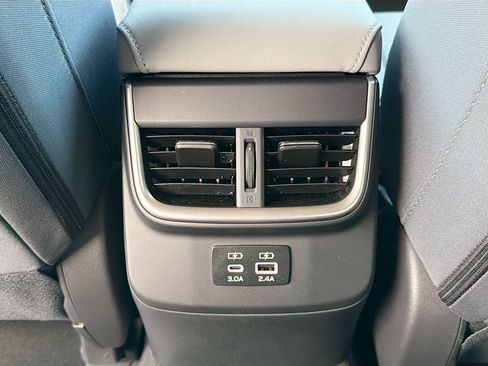 Certified 2025 Subaru Outback Premium image 20