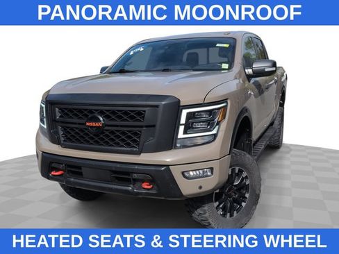 Used 2021 Nissan Titan PRO-4X w/ Pro-4x Convenience Package AWD/4WD image 1