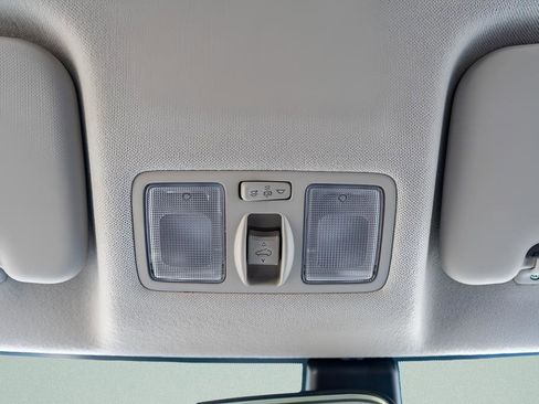 New 2026 Hyundai Venue SEL FWD image 18