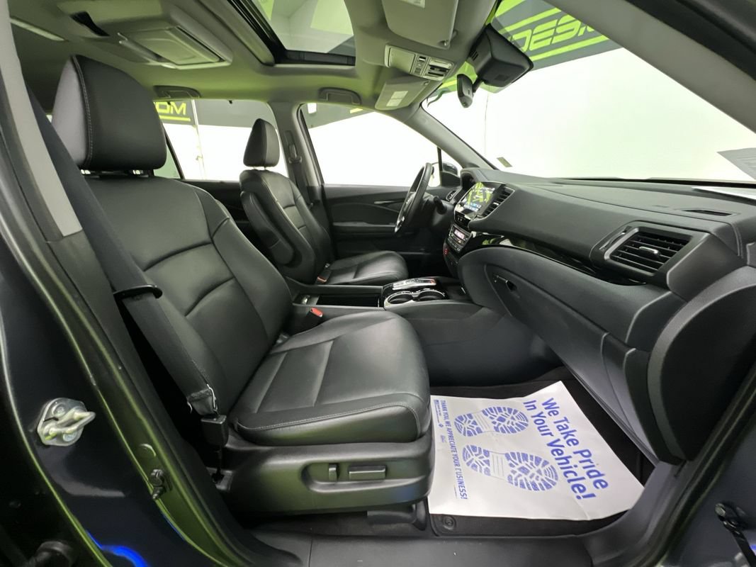 Used 2021 Honda Pilot Touring image 32