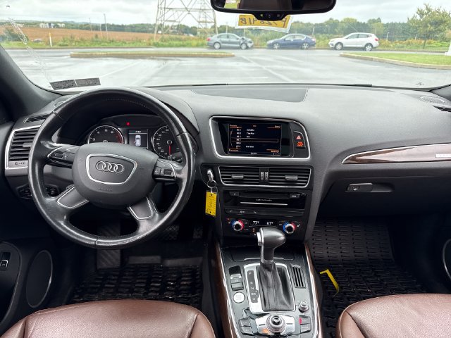 Used 2016 Audi Q5 2.0T Premium Plus w/ Technology Package AWD/4WD image 20