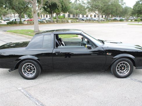 Used 1987 Buick Regal Coupe RWD image 22