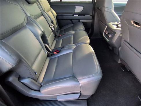 Used 2026 Ford Expedition Max Active RWD image 19