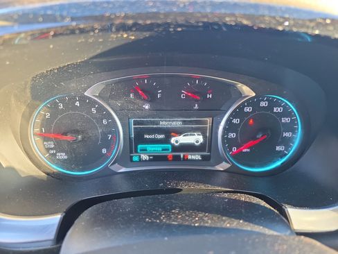 Used 2019 Chevrolet Traverse LT image 17