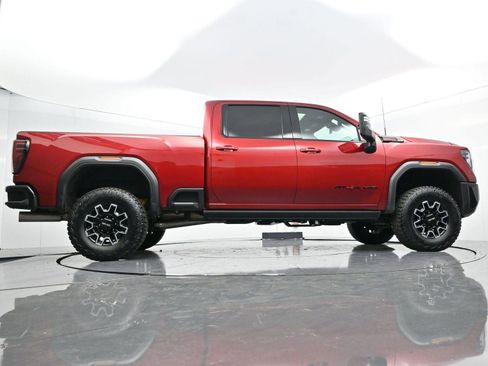 Used 2025 GMC Sierra 2500 AT4X image 53