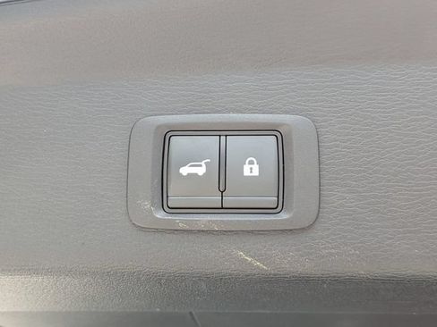 Used 2024 Mitsubishi Outlander SE FWD image 14