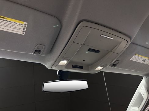 Used 2014 GMC Sierra 1500 4x4 Crew Cab image 22