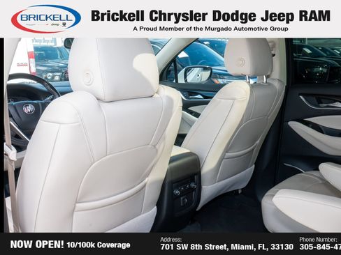 Used 2023 Buick Enclave Essence w/ Experience Buick Package FWD image 16