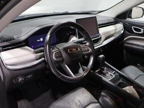 Used 2022 Jeep Compass Limited w/ Elite Group AWD/4WD image 14